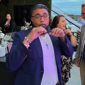 Meet your Posher, Esteban